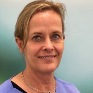 Dr Nina Wunderlich